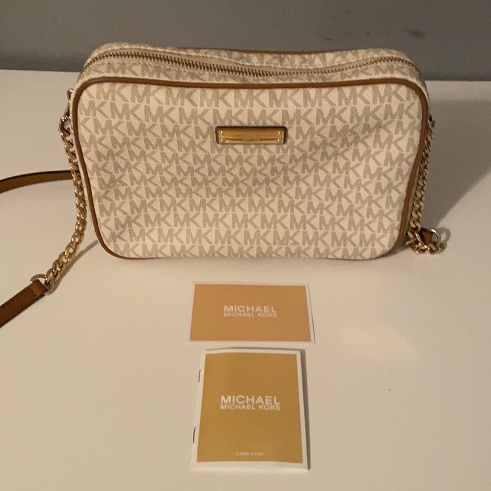 White MK Michael Kors Crossbody Bag